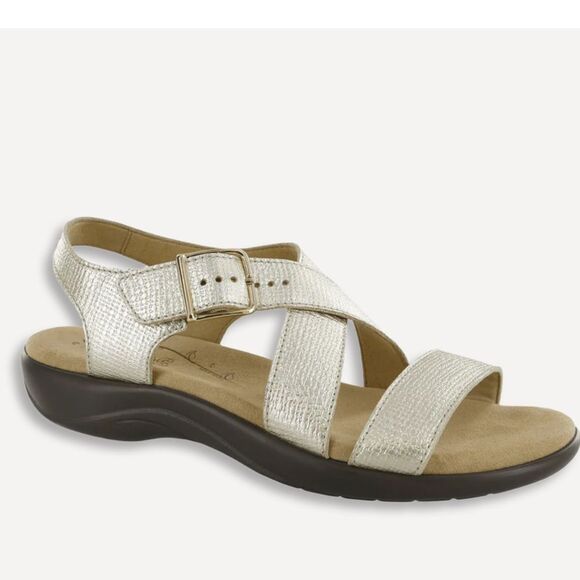 SAS LAGUNA GOLD LINEN SANDALS.